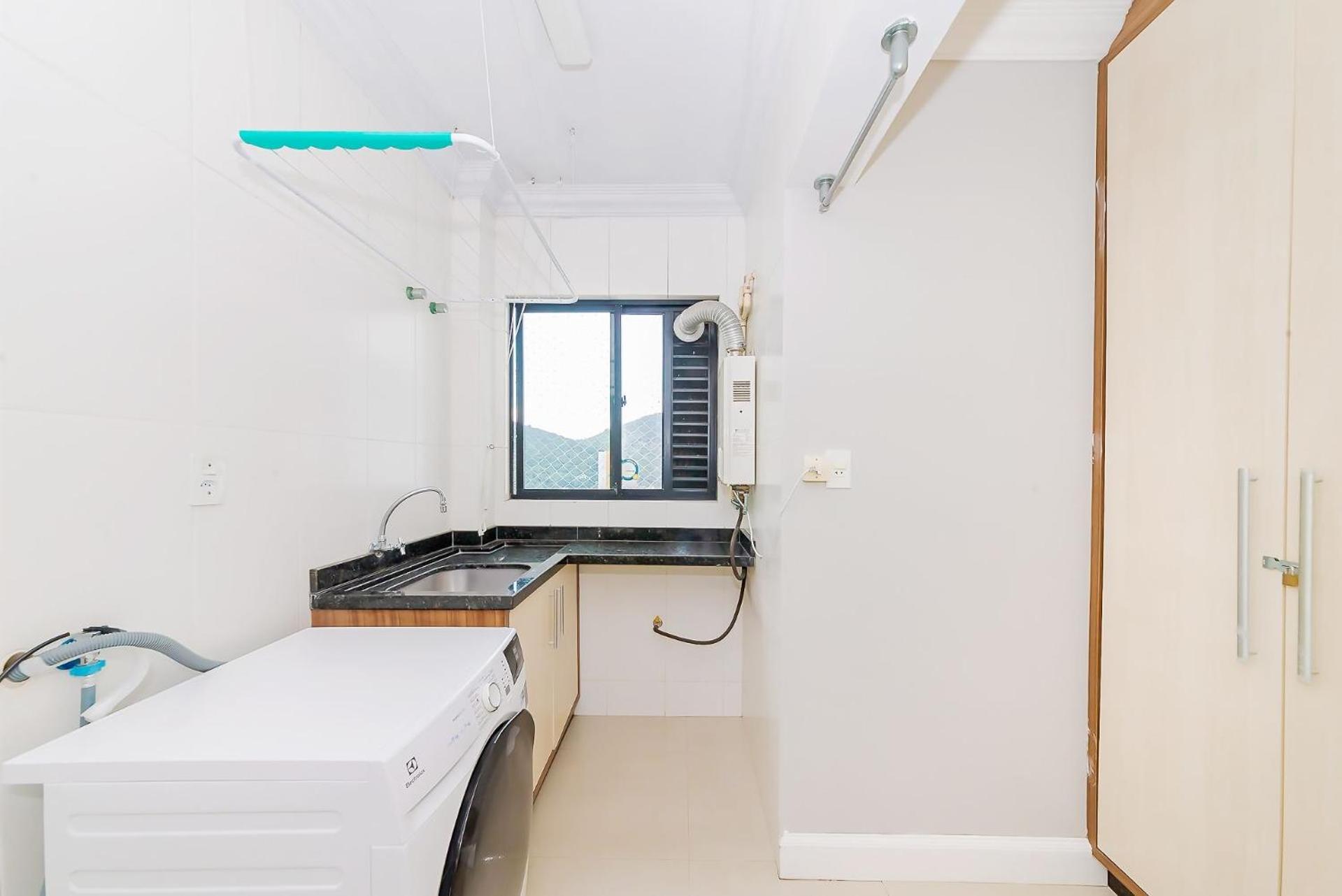 Apto Amplo 1Suite Mais 2Quartos - Quadra Mar 50M Da Praia - Somente Familiares Balneário Camboriú 외부 사진